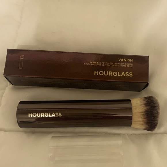 Hourglass Makeup Hourglass Vanish Foundation Brush Poshmark